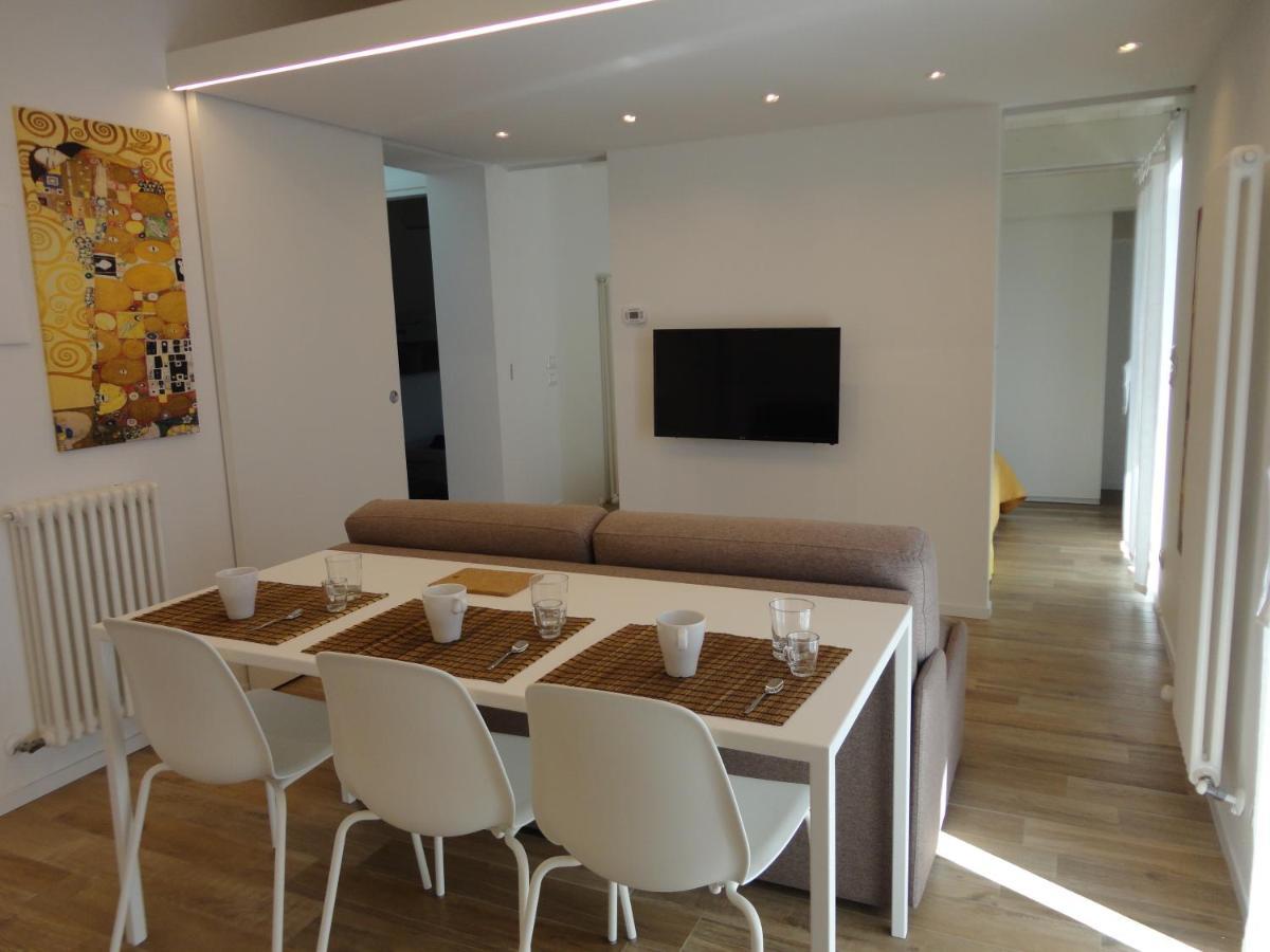 شقة Casa Klimt Vicinissima Al Mare Parcheggio Privato Gratuito Se Disponibile بيسكارا المظهر الخارجي الصورة